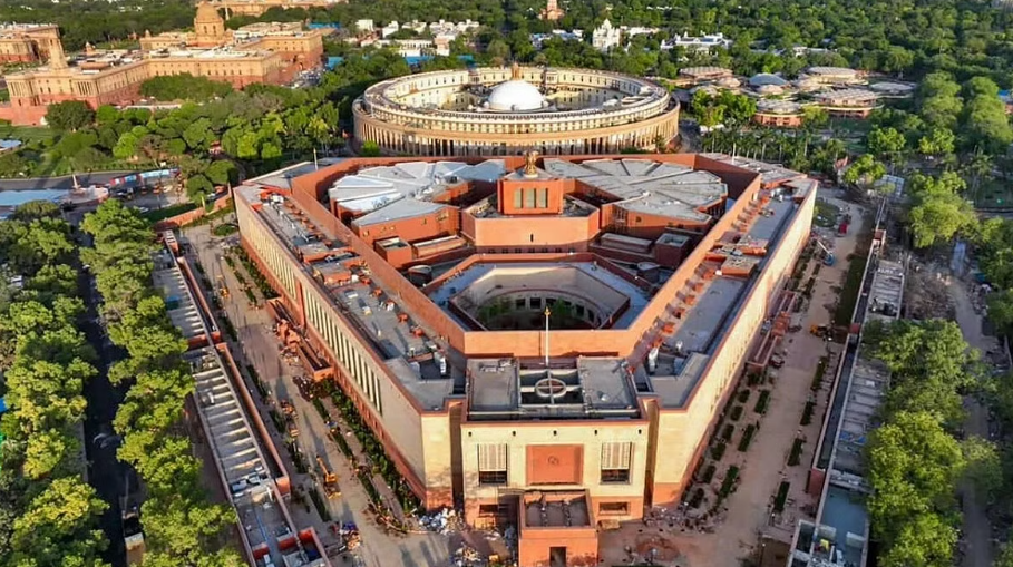 3,300 CISF contingent to take full charge of Parliament security from May 200, CRPF exits